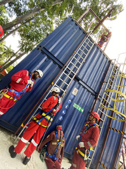 Working At Heights (WAH) Module – Indonesia Working At Heights (WAH) Module – Indonesia